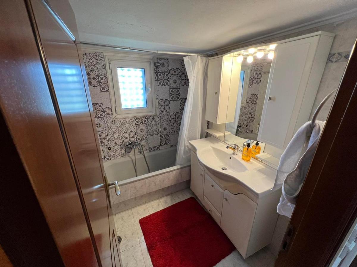 Alimos Marina Huge 3Bd Apartment Athens Exterior photo